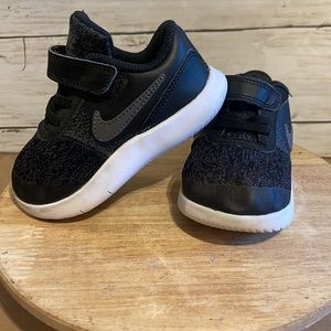 *SOLD* Slip on - Nike Flex Contact Running Shoes Toddler Size 7C